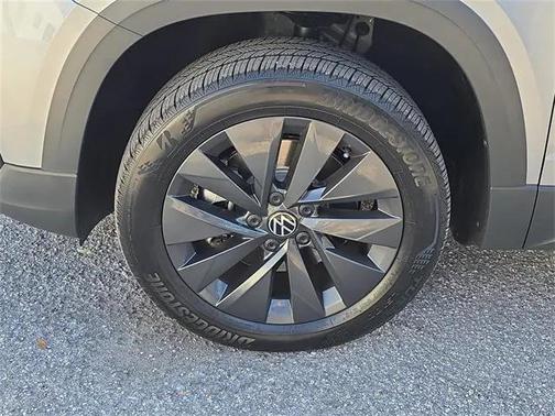 2022 Volkswagen Taos 1.5T S