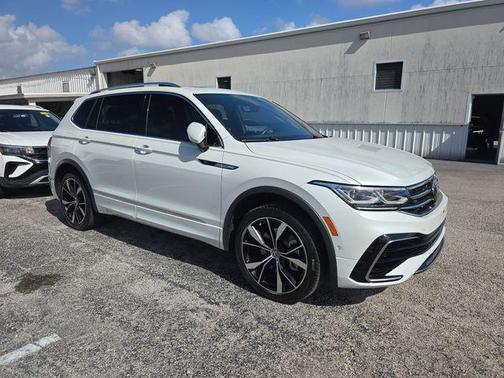 2023 Volkswagen Tiguan 2.0T SEL R-Line 4MOTION