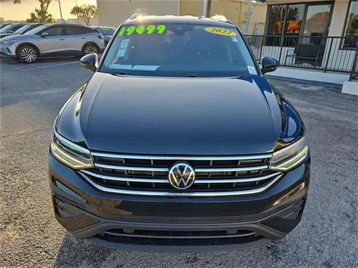 2022 Volkswagen Tiguan 2.0T SE