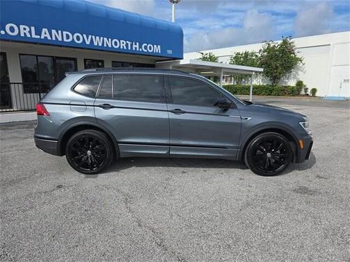 2020 Volkswagen Tiguan 2.0T SE R-Line Black