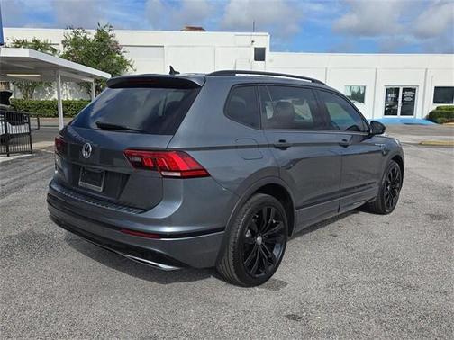 2020 Volkswagen Tiguan 2.0T SE R-Line Black