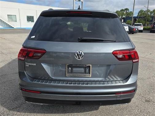2020 Volkswagen Tiguan 2.0T SE R-Line Black
