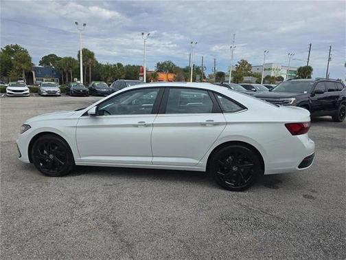 2026 Volkswagen Jetta 1.4T SE