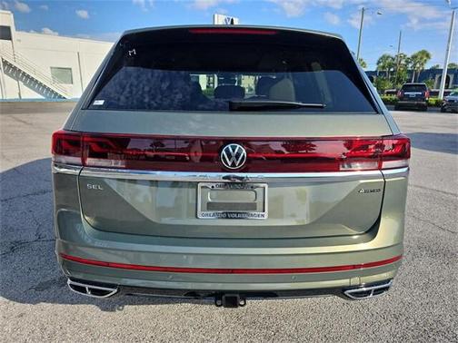 2025 Volkswagen Atlas 2.0T SEL Premium R-Line 4MOTION