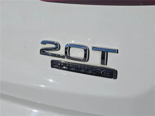 2017 Audi Q3 2.0T Prestige