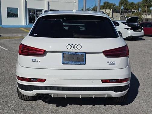 2017 Audi Q3 2.0T Prestige