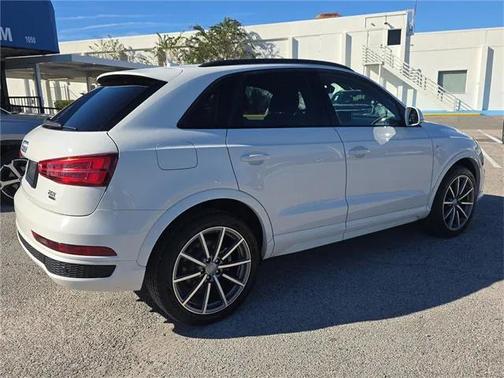 2017 Audi Q3 2.0T Prestige