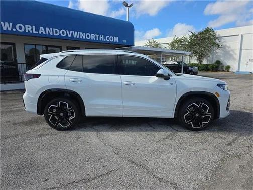 2026 Volkswagen Tiguan 2.0T SEL R-Line 4MOTION