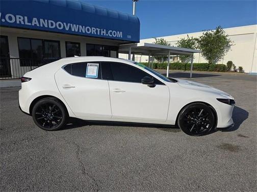 2022 Mazda Mazda3 FWD w/Premium Package