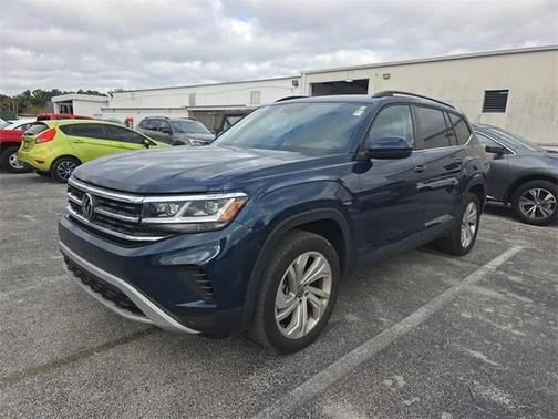2023 Volkswagen Atlas 2.0T SE w/Technology