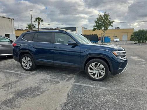 2023 Volkswagen Atlas 2.0T SE w/Technology