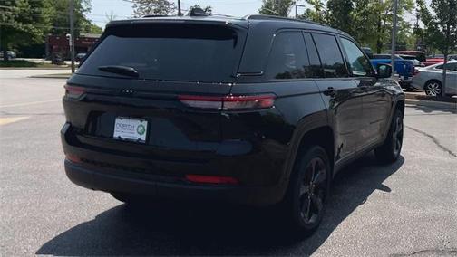 2025 Jeep Grand Cherokee Altitude