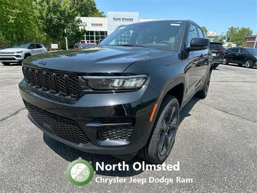 2025 Jeep Grand Cherokee Altitude
