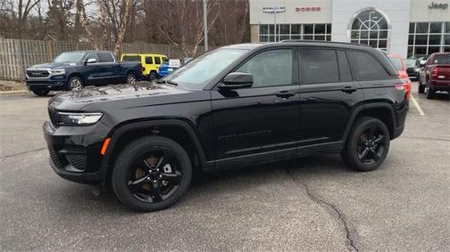 2025 Jeep Grand Cherokee Altitude