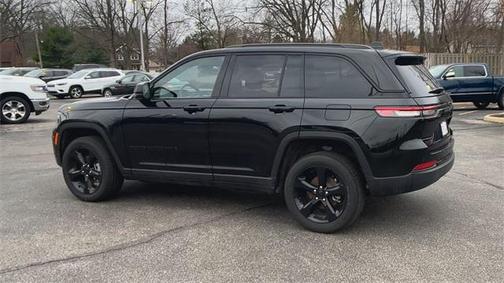 2025 Jeep Grand Cherokee Altitude