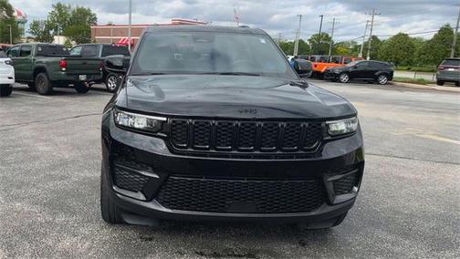 2023 Jeep Grand Cherokee Altitude