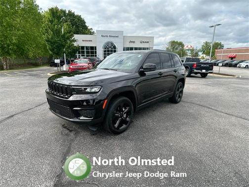 2023 Jeep Grand Cherokee Altitude