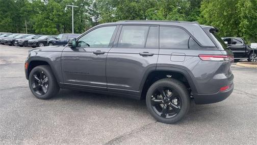 2025 Jeep Grand Cherokee Altitude
