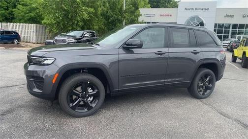 2025 Jeep Grand Cherokee Altitude