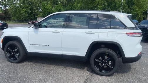 2025 Jeep Grand Cherokee Altitude