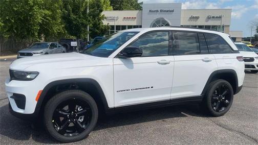 2025 Jeep Grand Cherokee Altitude