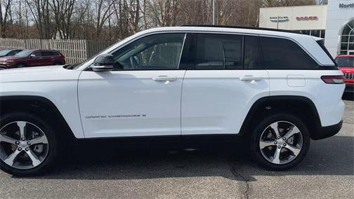 2025 Jeep Grand Cherokee Limited X