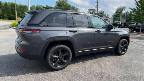 2025 Jeep Grand Cherokee Limited X