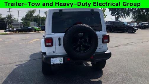 2023 Jeep Wrangler 4-Door Sahara Altitude 4x4