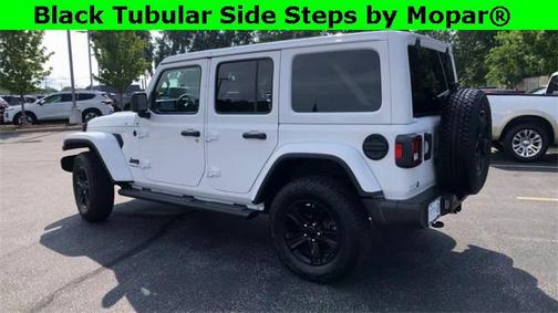 2023 Jeep Wrangler 4-Door Sahara Altitude 4x4