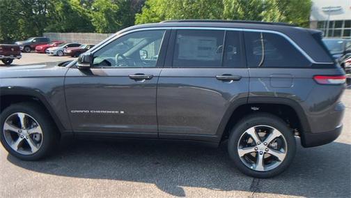 2025 Jeep Grand Cherokee Limited X