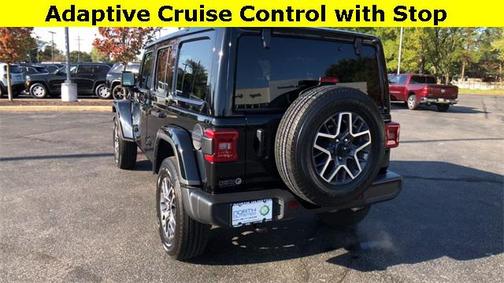 2024 Jeep Wrangler 4-Door Sahara 4x4