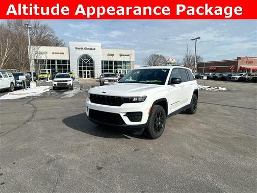 2024 Jeep Grand Cherokee Altitude