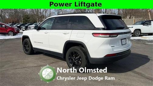 2024 Jeep Grand Cherokee Altitude