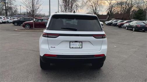 2025 Jeep Grand Cherokee Altitude