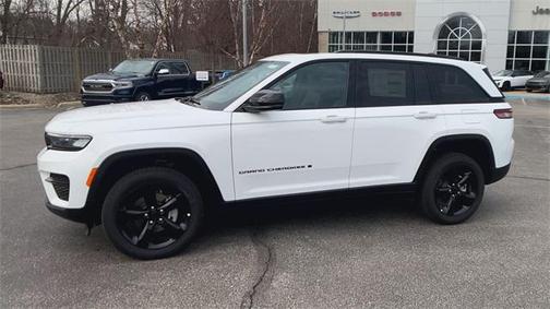2025 Jeep Grand Cherokee Altitude