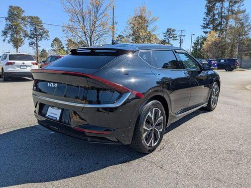 2022 Kia EV6 Wind