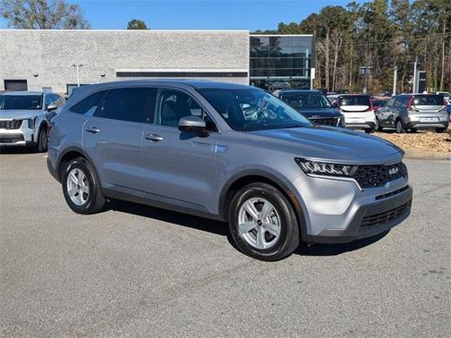 2023 Kia Sorento LX