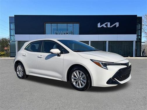2024 Toyota Corolla Hatchback SE