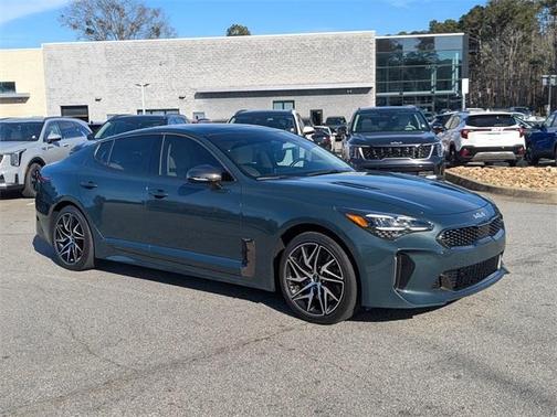 2023 Kia Stinger GT-Line