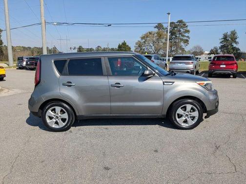 2017 Kia Soul Base