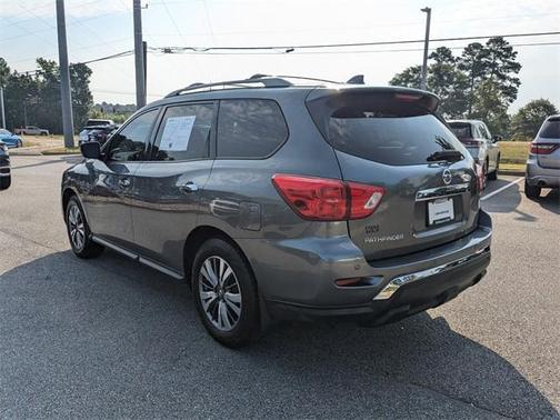 2019 Nissan Pathfinder S