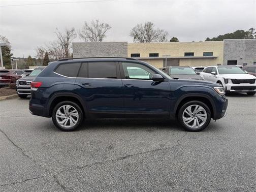 2022 Volkswagen Atlas 3.6L SE w/Technology