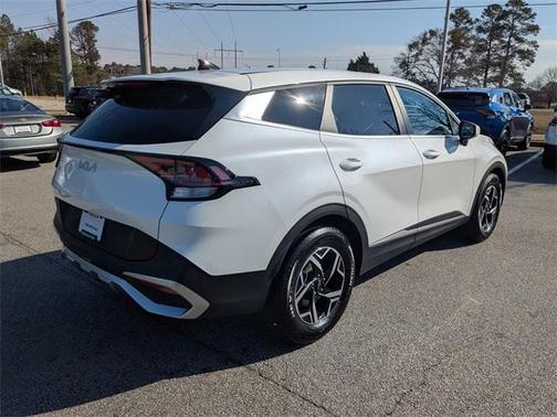 2024 Kia Sportage LX