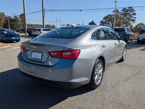 2024 Chevrolet Malibu LT