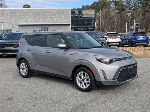 2024 Kia Soul LX