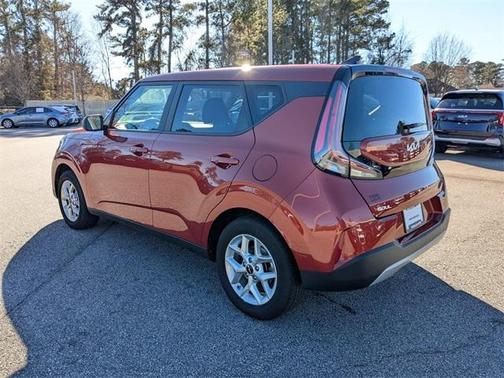 2024 Kia Soul LX