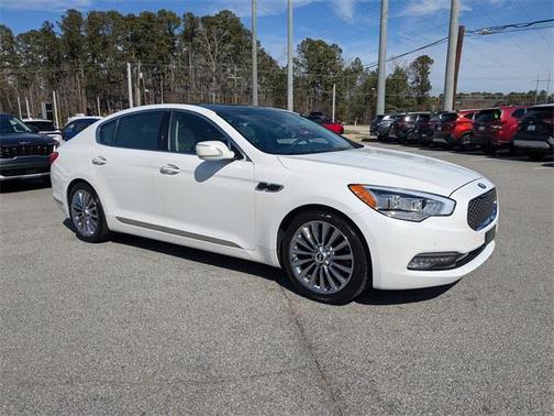 2015 Kia K900 Luxury
