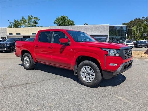2023 Nissan Frontier SV
