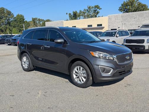2017 Kia Sorento LX