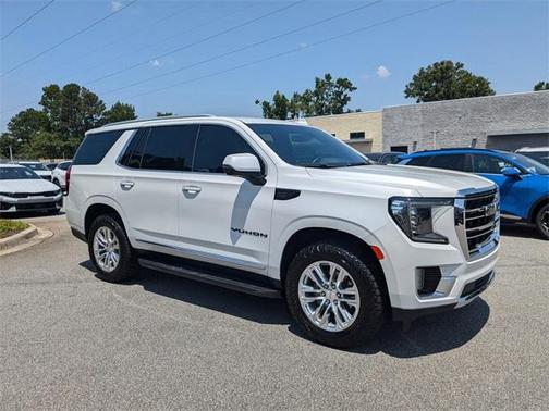 2022 GMC Yukon SLT
